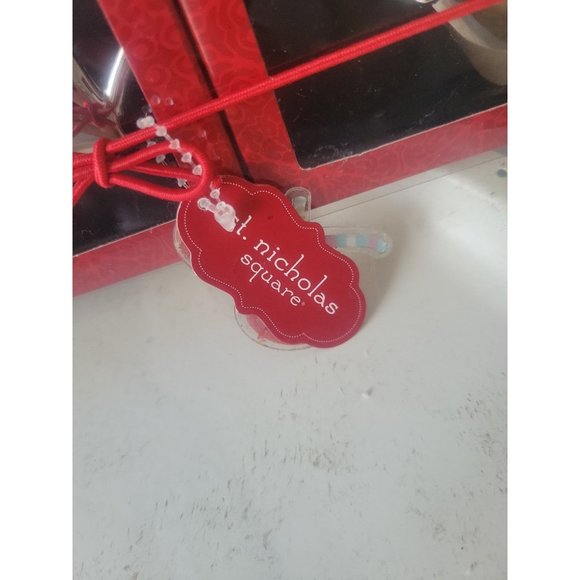 St. Nicholas Square New 3 Boxed Ornaments - Picture 2 of 6